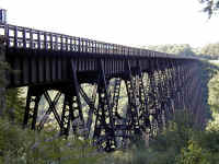 bridge2.jpg (170306 bytes)